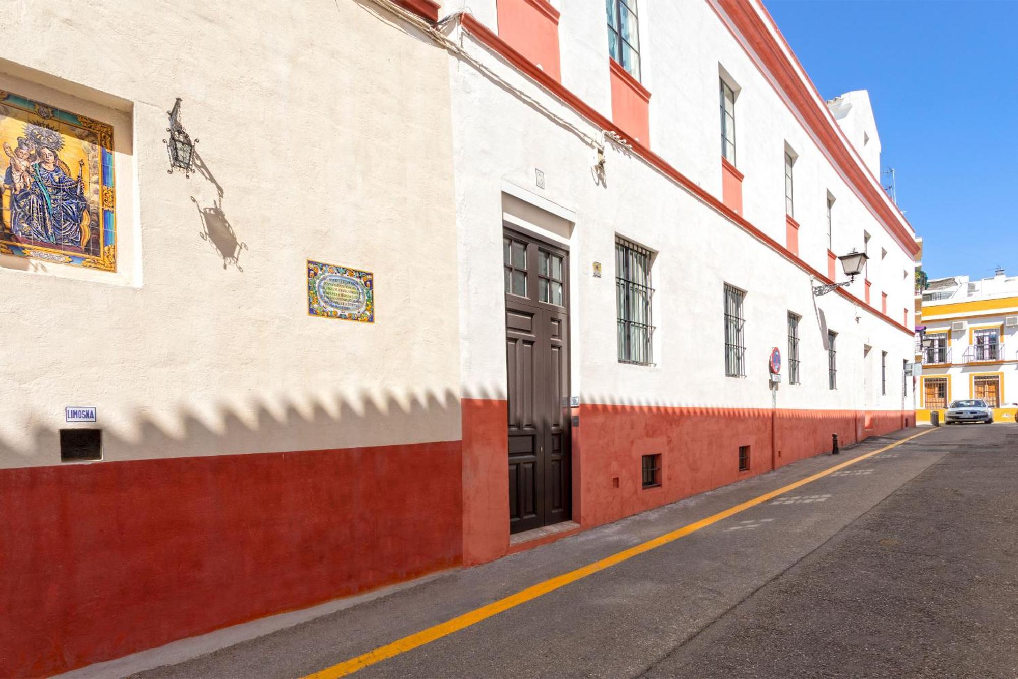 Genteel Home San Laureano Seville Exterior photo